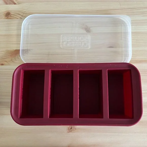 4 Souper Cubes | 1 red 2-cup | 1 red 1-cup | 2 black/gray 1-cup - Picture 5 of 7